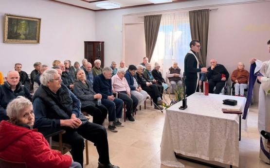 Uskrsna misa u domu Cor Aureum u Supetru